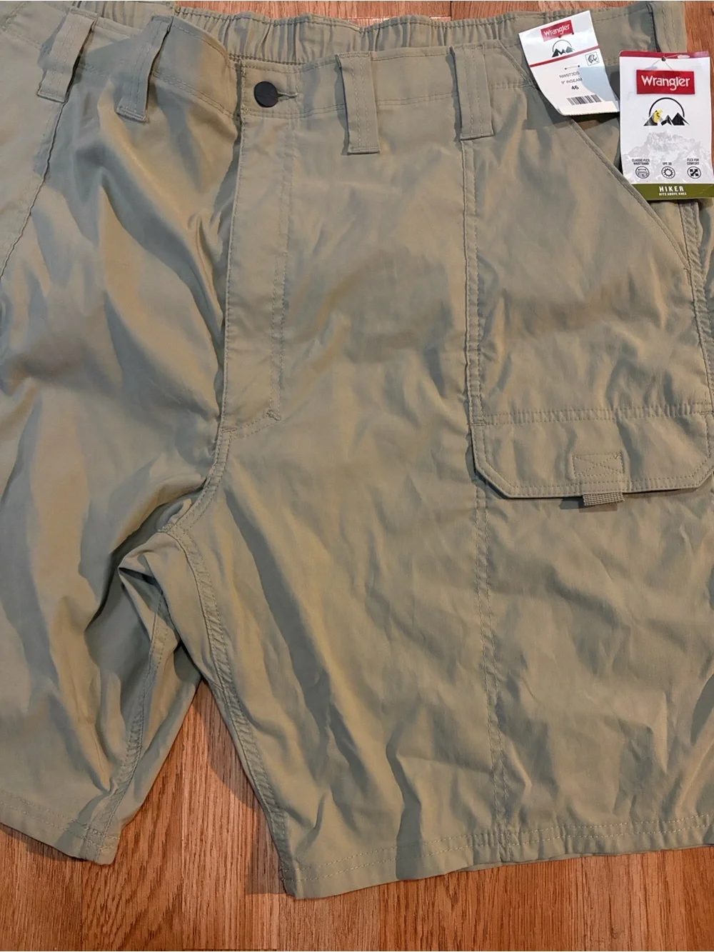 Wrangler Men's Khaki Outdoor Shorts